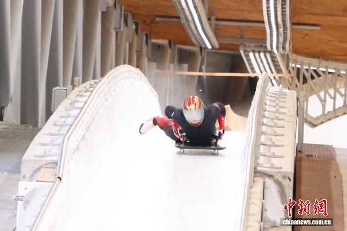 2025-2026赛季全国雪车和钢架雪车冠军赛在北京延