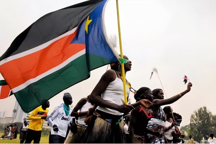 南苏丹男篮力克中国首胜，女篮迎战挑战