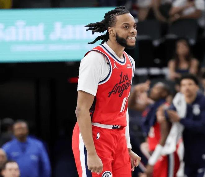 快船惨败鹈鹕暴露四大隐患 伦纳德末节无球权引