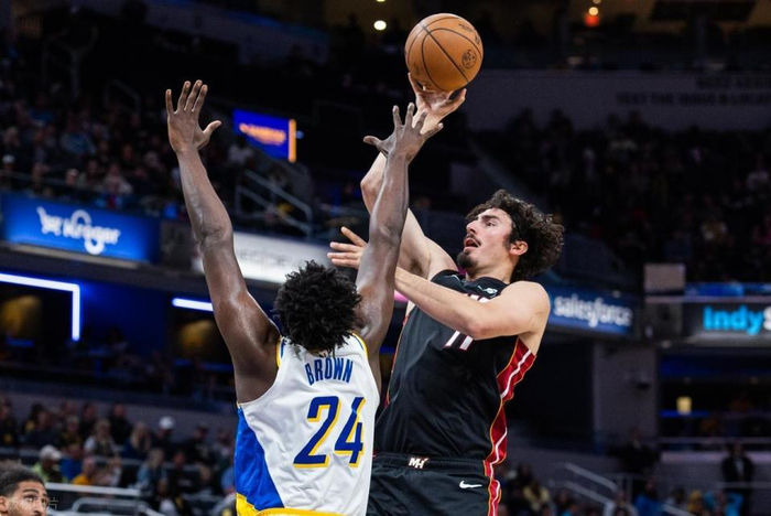 热火或成字母哥潜在下家 交易引热议