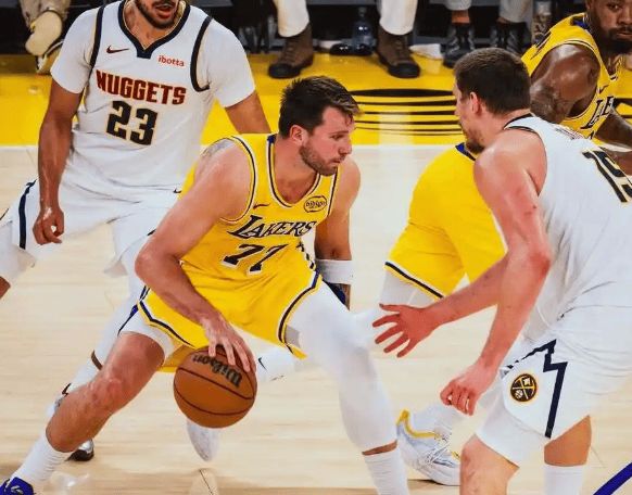 西部季后赛四组对决引爆赛季悬念