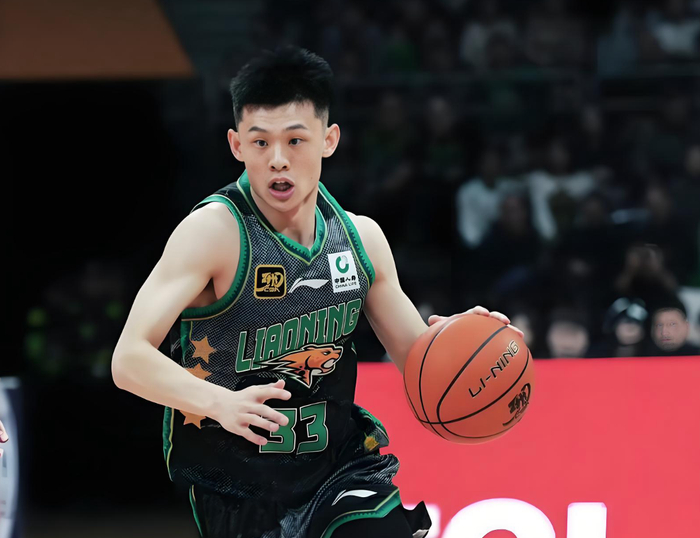 辽宁队惨败广州队16分 王岚嵚低迷成输球主因