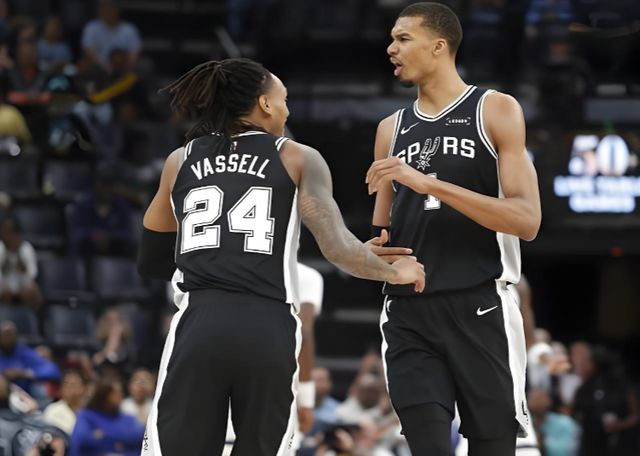 文班亚马脑震荡伤退 马刺季后赛前景蒙上阴影