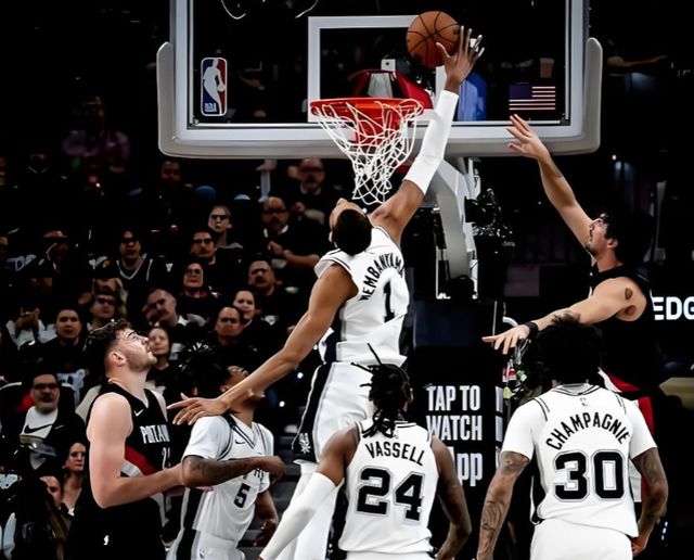 文班亚马脑震荡伤退 马刺季后赛前景蒙上阴影